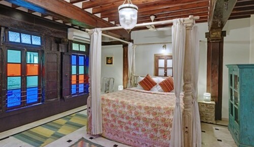 Deluxe Studio Suite