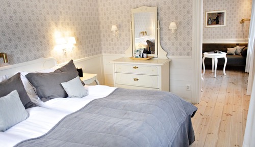 Junior suite main building (Spa Included)