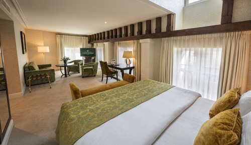 Junior Suite Belfry View