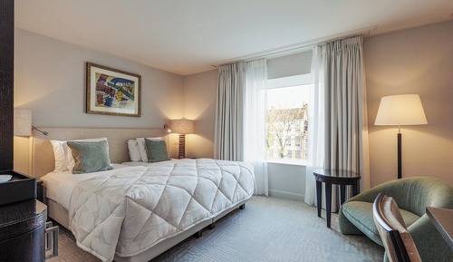 Superior Room, Canal View