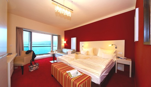 Premium Double Room, Balcony, Lake View