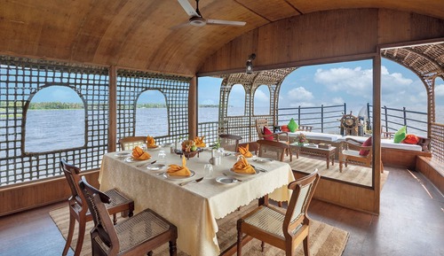 Room, Multiple Beds, Lake View, Lakeside (Two Bedroom Houseboat)