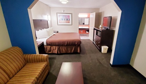 Standard Room, 1 King Bed