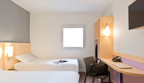 Triple Room, 1 Double Bed
