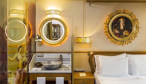 Deluxe Single Room