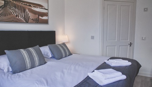Deluxe Double or Twin Room