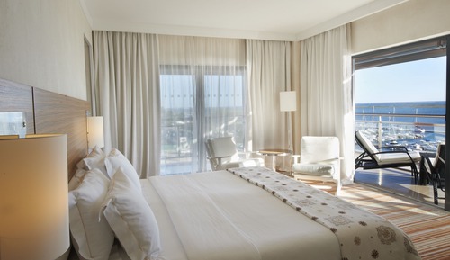 Suite (Ria View)