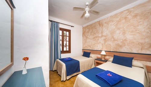 Apartment, 3 Bedrooms, Balcony
