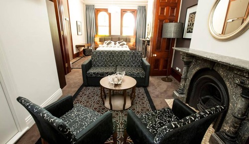 Premium King Room with Balcony