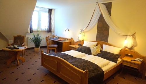 Superior Double Room Single Use, Private Bathroom