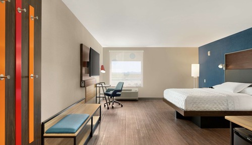 Room, 1 King Bed, Accessible, Bathtub
