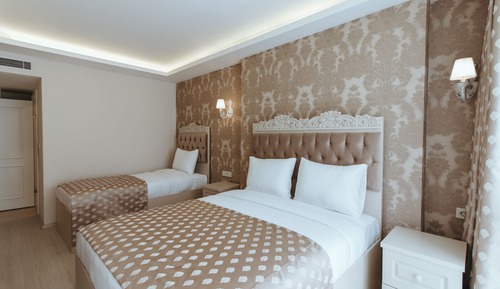 Economy Triple Room, Non Smoking