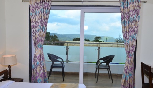Premium Suite, Balcony