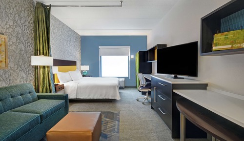 Studio, 1 King Bed, Accessible (Hearing)