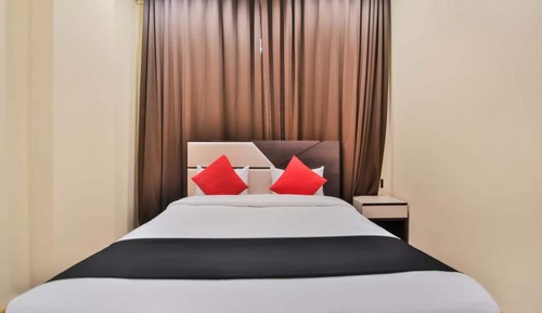 Diamond Room