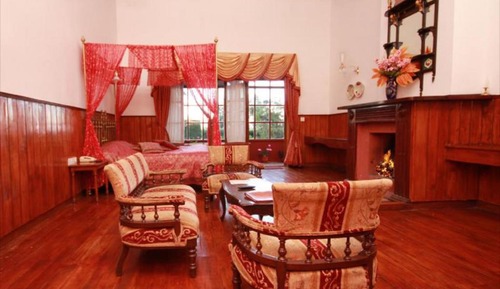 Vintage suite