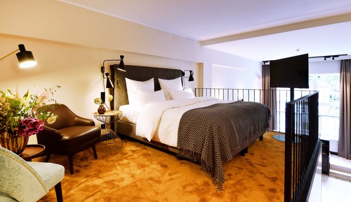 Double Room (Loft Garden)