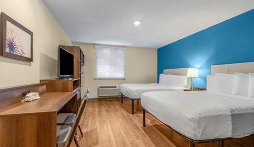 Room, 2 Queen Beds, Accessible, Non Smoking