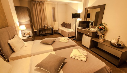 Family Room, City View