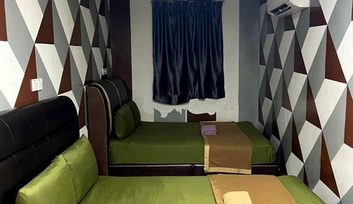 Basic Quadruple Room