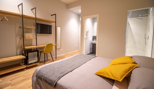 Comfort Double Room, Balcony, City View (4)