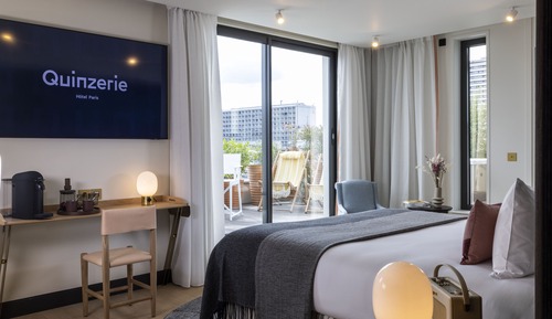 Panoramic Suite (Terrasse et Jacuzzi)