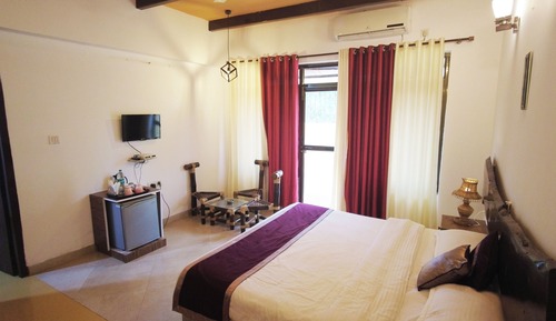Family Room, 2 Double Beds, Garden View