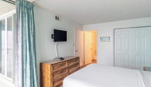 Standard Condo, 2 Bedrooms, Bay View