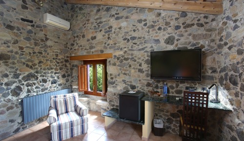 Double Room (Room N2 - Spa tub for one person)