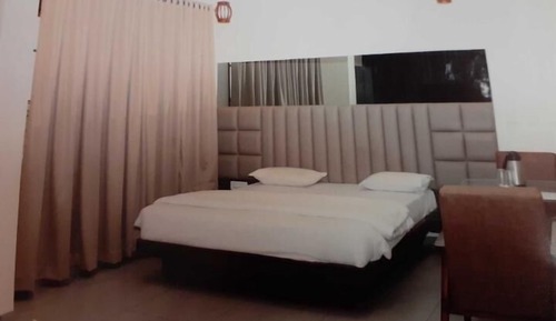 Standard Room (Non AC)