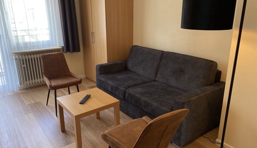 Deluxe Triple Room, Private Bathroom