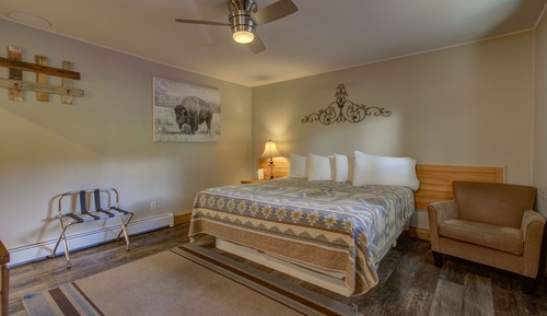 Room, 1 King Bed, Kitchenette (Room 1)