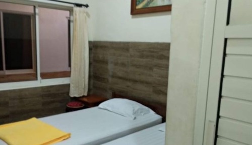 Economy Twin Room