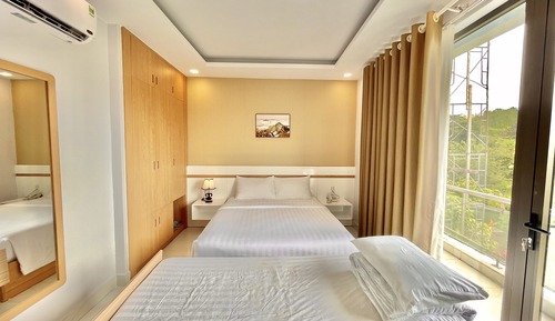 Deluxe Triple Room, Balcony