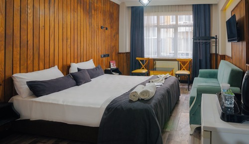 Family Studio Suite