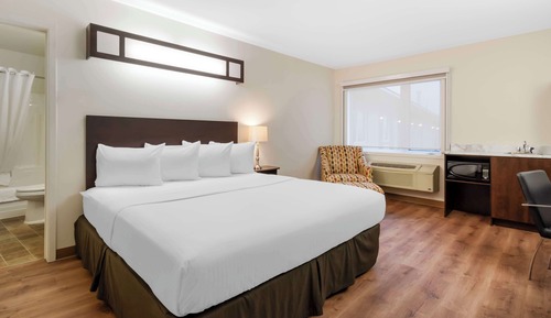 Suite, 1 King Bed, Non Smoking, Refrigerator & Microwave