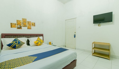 Economy Double Room