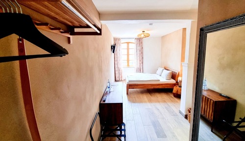 Deluxe Double Room, Ensuite (#7 Fleur NEU im EG)
