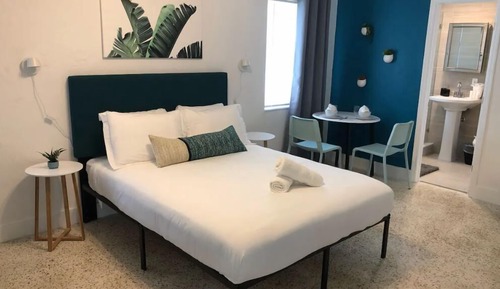 EatRestPlay Studio Sleeps 3