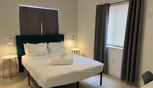 EatRestPlay Two Bedroom Sleeps 5