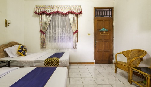 Economy Twin Room