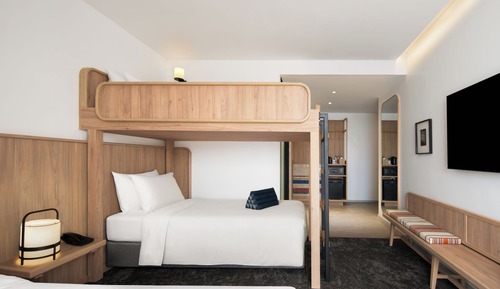 Roomy Triplex
