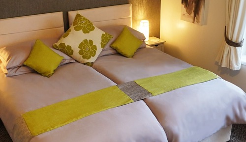 Twin Room, Mountain View
