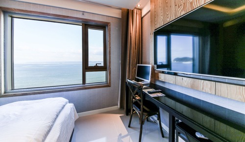 Standard Double Room, 1 Queen Bed, Ocean View