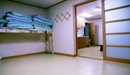 Room (Hwangto)