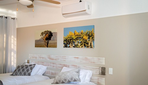 Comfort Twin Room