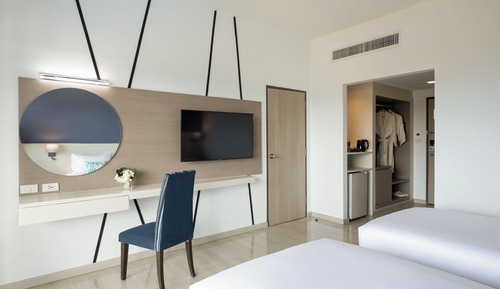 Deluxe Room, 2 Twin Beds, Ocean View