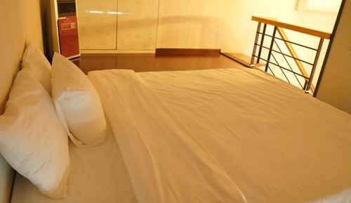 Room (Suite Family (Duplex))