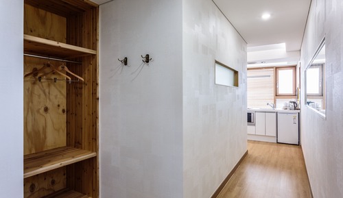 16 PY Room
