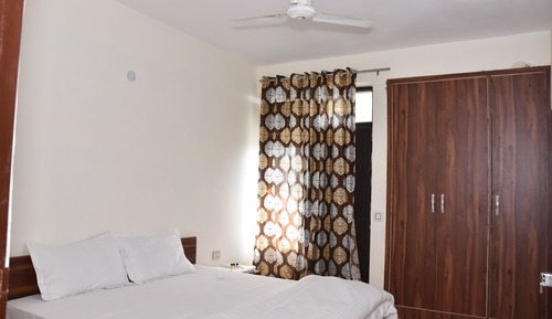 Basic Apartment